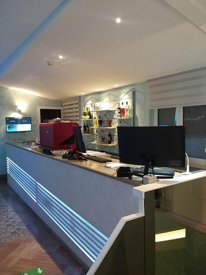 נאפולי Hotel Kursaal מראה חיצוני תמונה